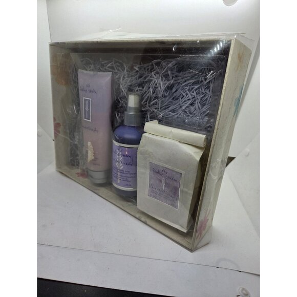 The Healing Garden Lavender Therapy Gift Set Relaxation Body Mist Lotion & Soak - Picture 7 of 7